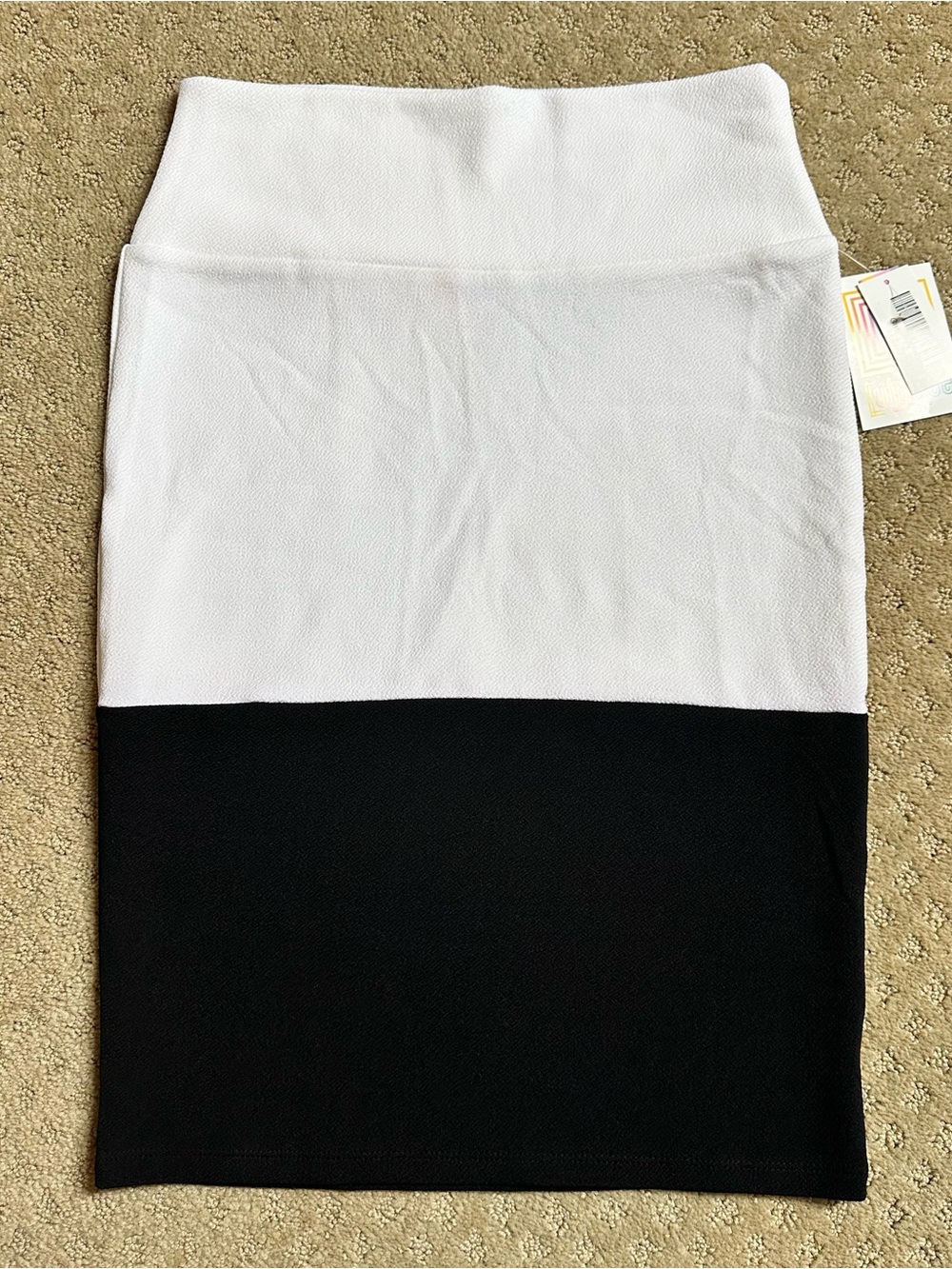 LuLaRoe Cassie Pencil Skirt Small Black White Color Block NWT